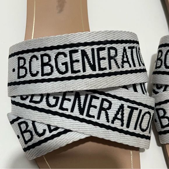 Bcbg black and white sandal size 10- like new - Picture 7 of 13